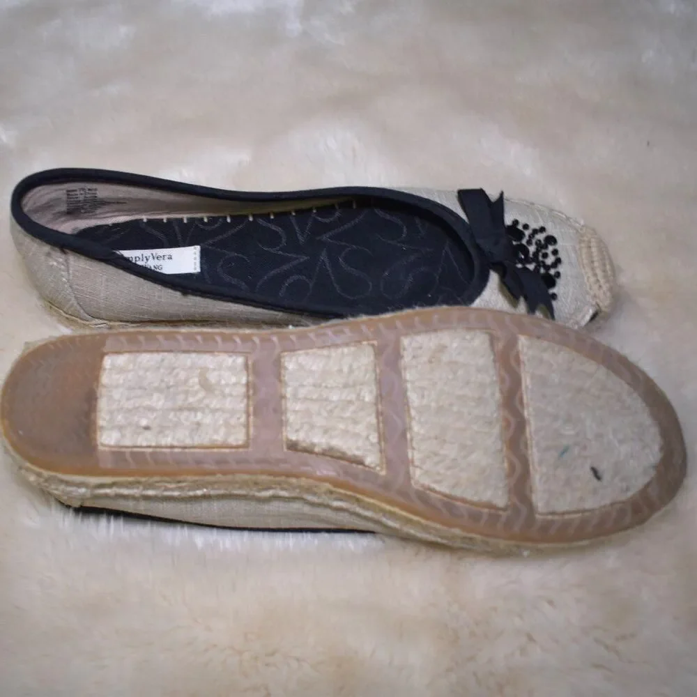 Simply Vera Wang Espadrilles Flats Beige Black Embellished Slip-On Size 7.5